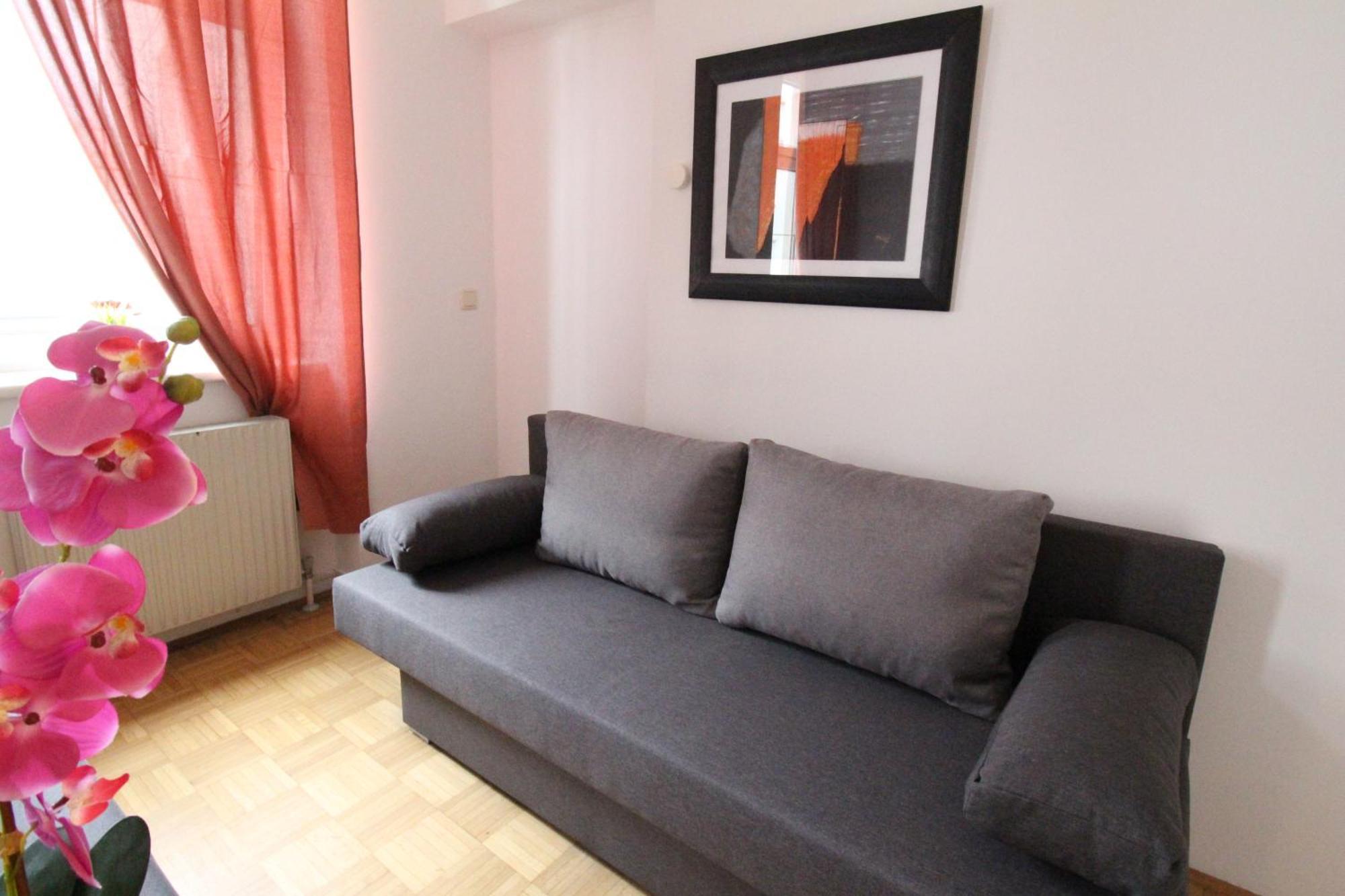 Zx Quad Room In Meidling Відень Екстер'єр фото